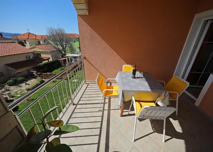 & Flower 3*
